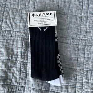Black and White Athletic Crew Socks with Ribbed Texture